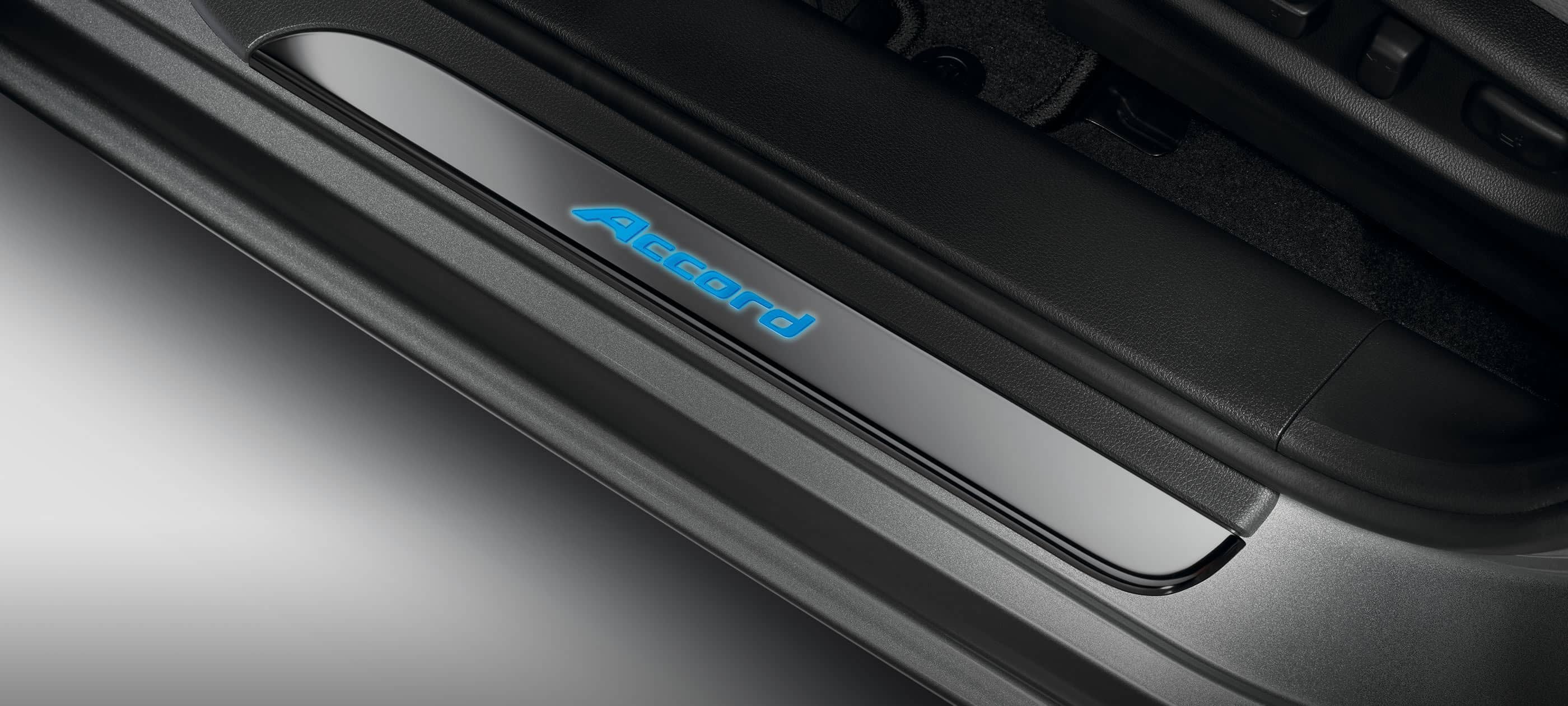 Illuminated Door Sill Trim